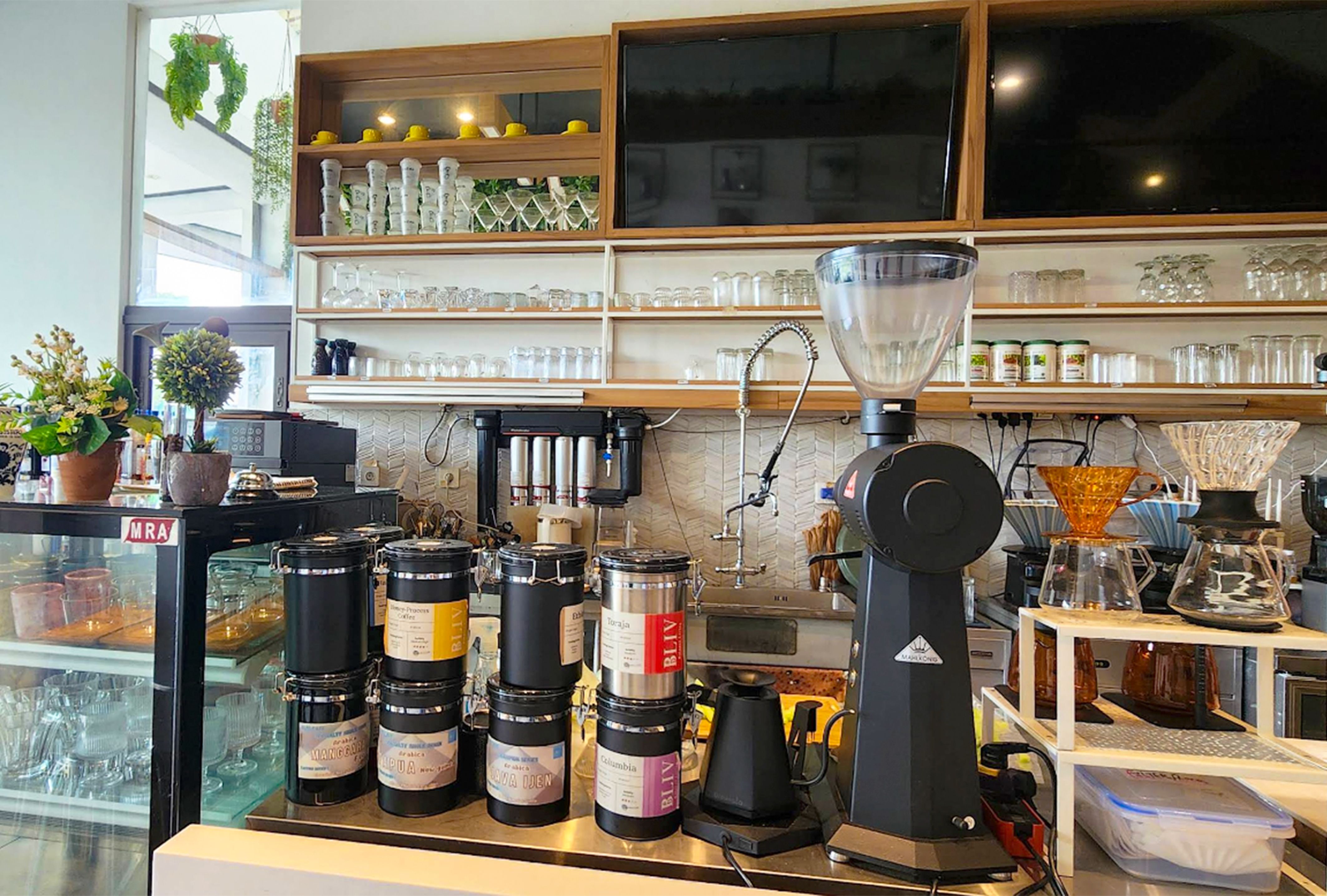 BLIV Cafe & Juice Bar image